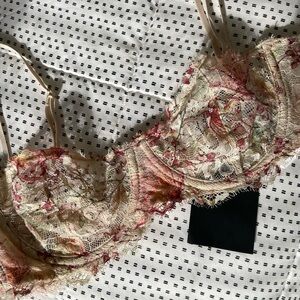 ZARA floral unlined lace bra
